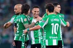 La Liga round-up: Antony inspires Real Betis to victory, Celta Vigo seal late win and Alaves see off Espanyol - News
